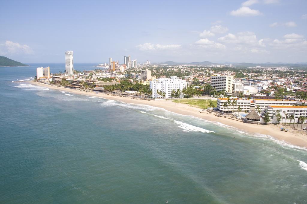 Las Flores Beach Resort Mazatlán Eksteriør billede