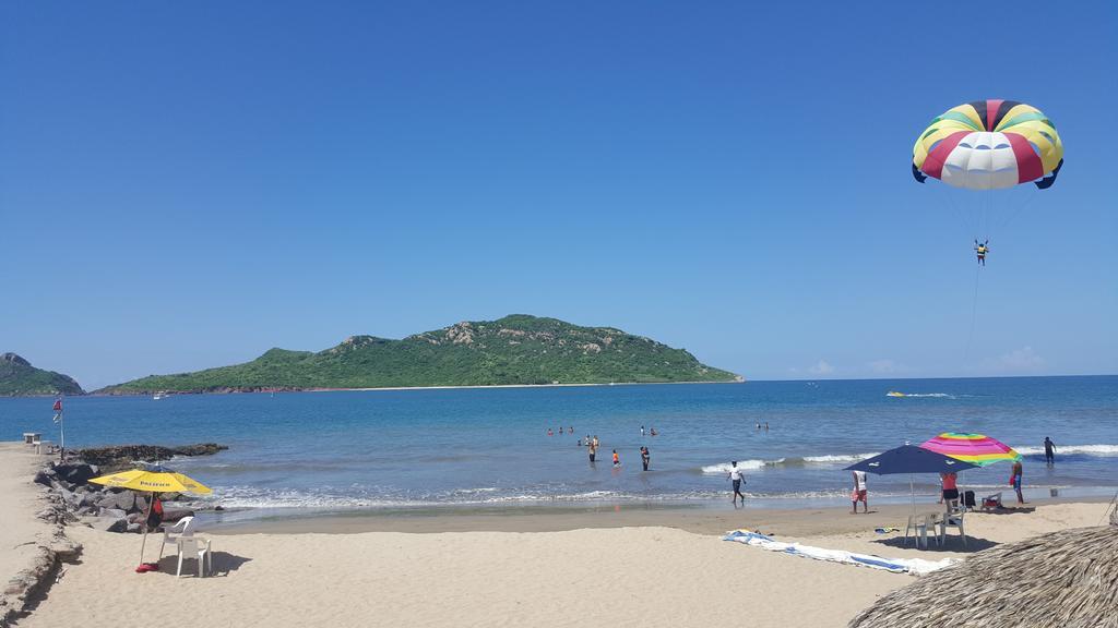 Las Flores Beach Resort Mazatlán Eksteriør billede
